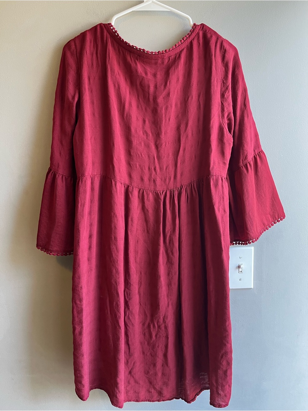 Knox Rose Burgundy Lace-Trim V-Neck Tunic Dress Large - Picture 2 of 8